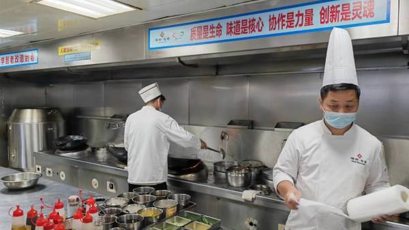 素火锅底料与普通火锅底料：成分、健康与口感的区别