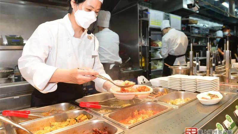 揭秘网红膨化食品：批发定制背后的秘密